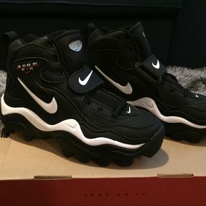 🛑SOLD🛑 Nike air pro shark stove men’s shoes